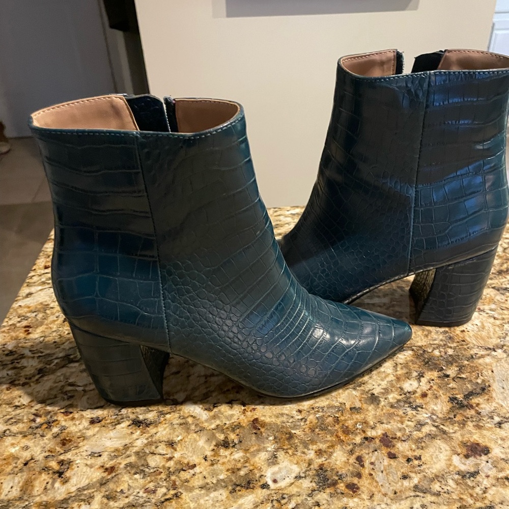 Steve Madden Turquoise Booties